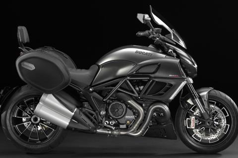 Milan Show: New Diavel Strada