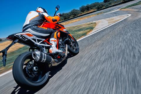 Video: See the new KTM Super Duke R in action