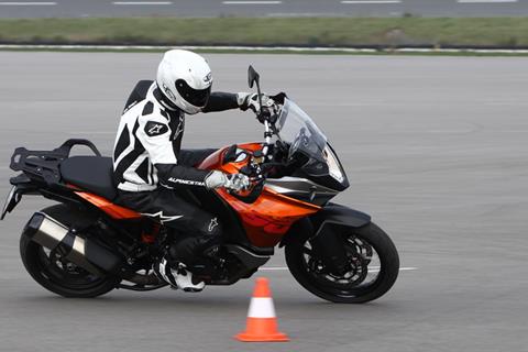 Video: KTM's Uncrashable Bike: New Bosch ABS