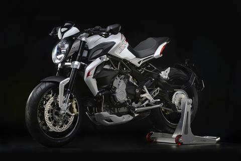 MV Agusta Dragster 800 revealed