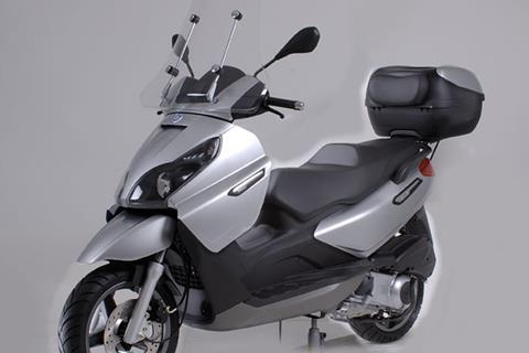 New accessories for Piaggio X7