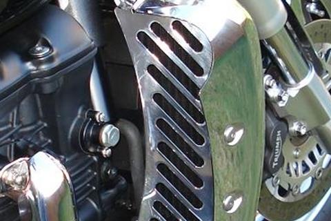 Triumph Rocket 3 radiator covered