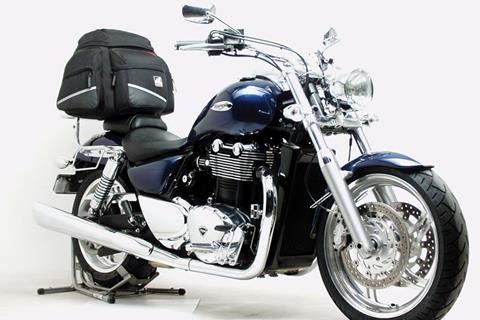 New Ventura luggage for Triumph Thunderbird