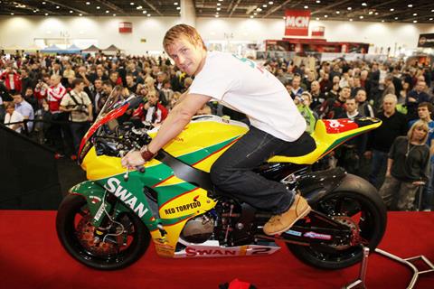 Ellison to debut Knox hand armour in BSB