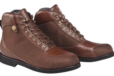 Alpinestars boots for the city gent!