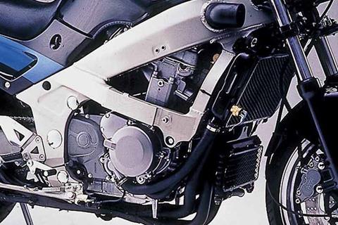 Technical advice: Kawasaki ZZR400 carb icing