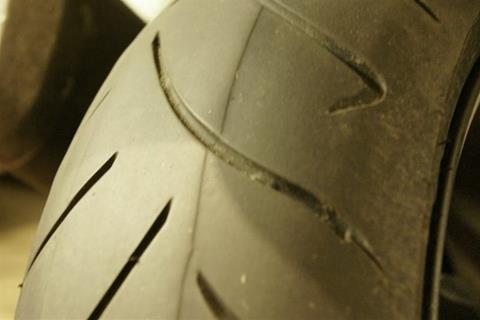 Why is there a ridge on my dual-compound tyre?