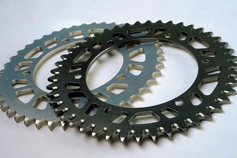 Will my 525 chain fit on a 520 sprocket?