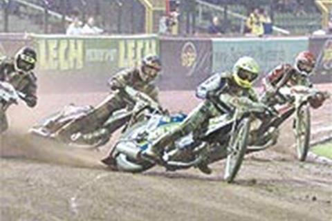 Sweden cruises to speedway final