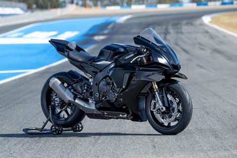 Yamaha announce details of the tricked up and race ready 2025 track-only R1 superbike