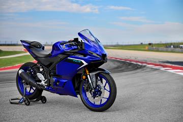 Yamaha’s A2 legal R3 sportsbike gains a fresh new look, aero, and more for 2025