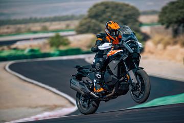 Purists rejoice! Manual version of KTM's incoming 1390 Super Adventure S confirmed featuring 170bhp