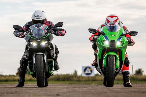 Marketing fact check: Is a Kawasaki Ninja 7 Hybrid really faster off the line than a ZX-10R?