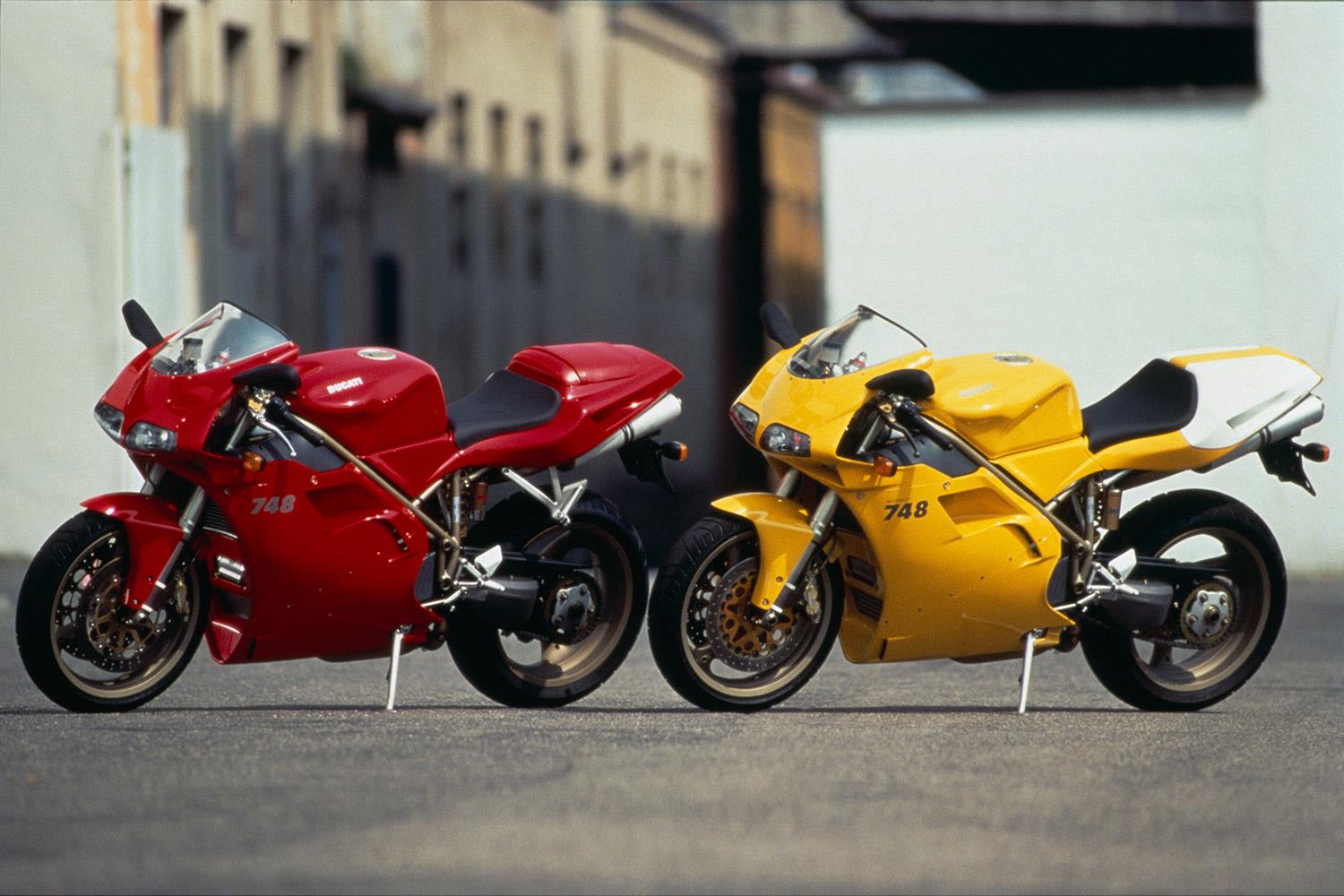 2001 ducati 748 online