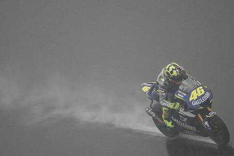 Rossi wins in Shanghai