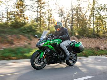 KAWASAKI NINJA 1100SX SE (2025-on) review