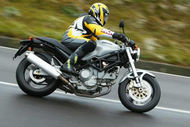 DUCATI MONSTER 1000 (2003-2005) Review, Specs & Prices