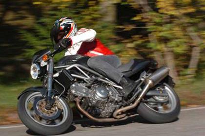 CAGIVA RAPTOR 650 (2003-on)