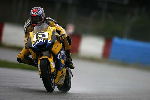 Edwards tops test pole