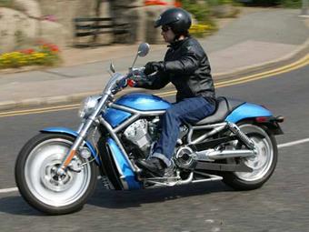 HARLEY-DAVIDSON V-ROD (2001-2008) review