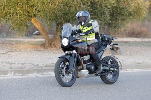 Spotted! Fresh photos show mid-sized Royal Enfield Himalayan 650 adventure twin in development