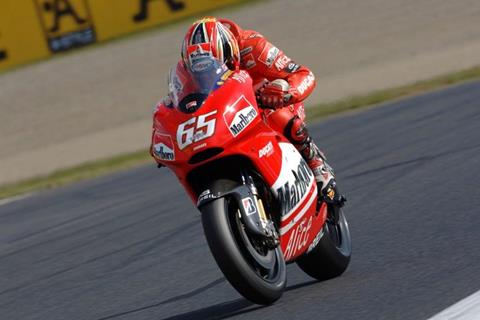 Capirossi wins in Japan