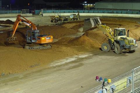 Supercross kicks off