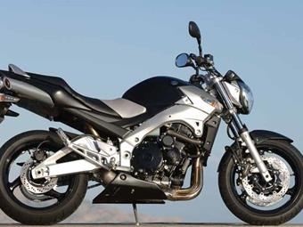 SUZUKI GSR600 (2006-2010) review