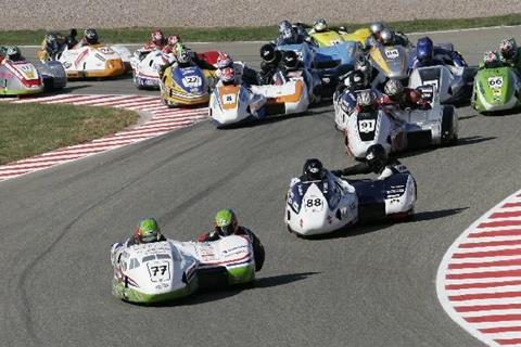 World sidecars at Brands 