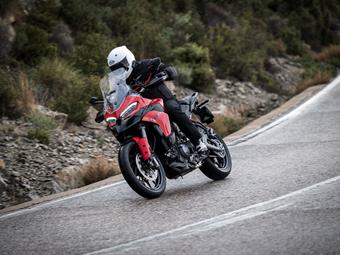 DUCATI MULTISTRADA V2S (2025-on) review