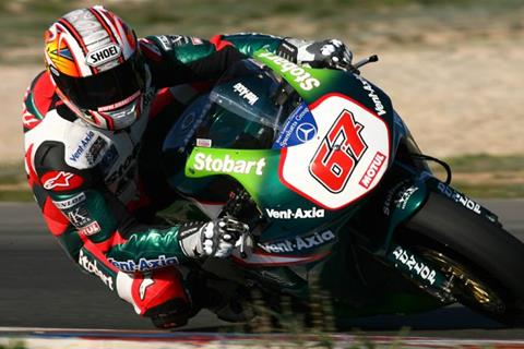 Video: Shakey turns up the heat in Spain