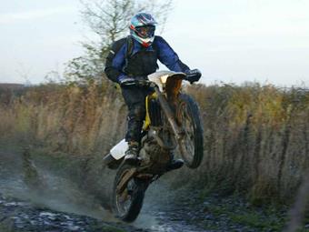 SUZUKI DRZ400S (2001-2009) review