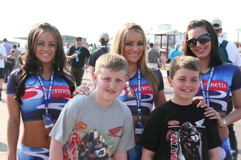 Bennets Babes at Thruxton