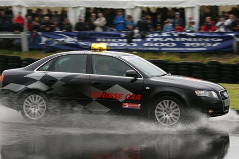 Knockhill British Superbikes: Torrential rain plays havoc with timetable