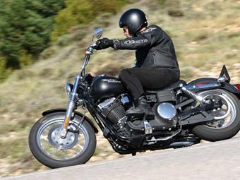 HARLEY-DAVIDSON STREET BOB (2006-on) review