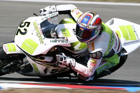 Brands Hatch World Superbikes: James Toseland battles it out to go fastest in qualifying one