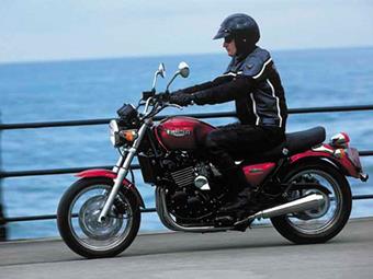 TRIUMPH LEGEND TT (1998-2000) review