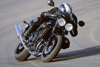 TRIUMPH SPEED FOUR (2002-2006)