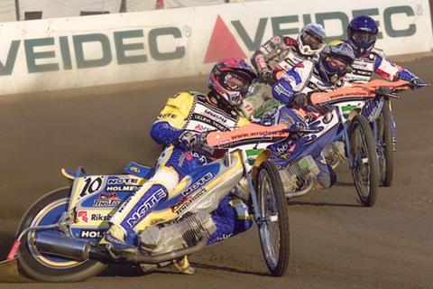 Speedway Grand Prix: Andreas Jonsson wins 'richest minute in racing'