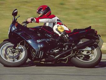 SUZUKI GSX600F (1996-2000) review