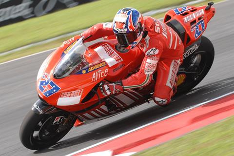 Valencia MotoGP: Casey Stoner untouchable in Valencia free practice