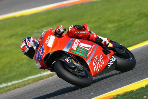 Casey Stoner ends Valencia test fastest