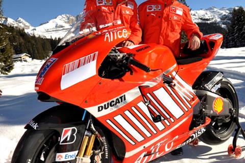 Casey Stoner expects Marco Melandri to star in 2008