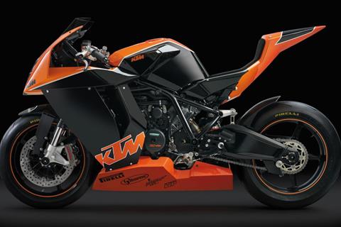 KTM RC8 makes track debut