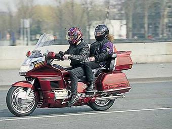 HONDA GL1500 GOLDWING (1998-2000) review