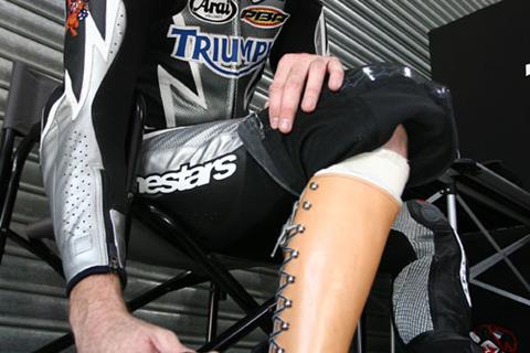 World Supersport: Garry McCoy raced in Qatar with a broken leg