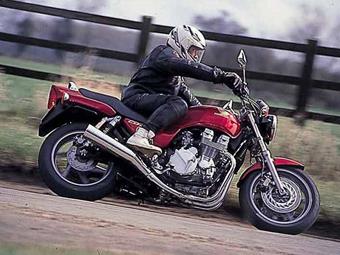 HONDA CB750 (1992-2001) review