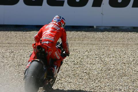 Jerez MotoGP Reaction: Disaster for Casey Stoner 