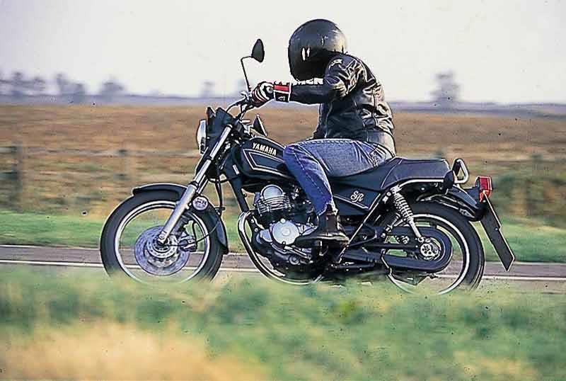 Yamaha SR125 (1982-2003) Review | Speed, Specs & Prices