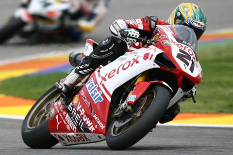 Assen World Superbikes: Troy Bayliss fastest in practice despite injury